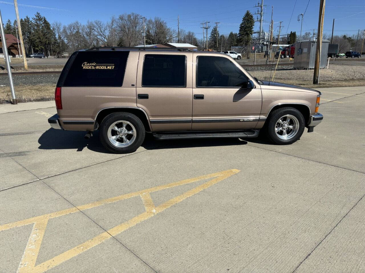 1995 Chevrolet Tahoe 3