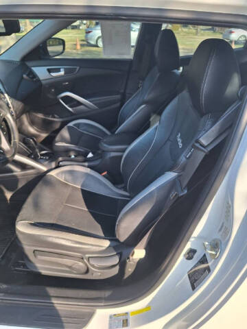 2015 Hyundai Veloster Turbo