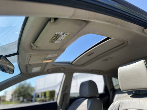 2012 Nissan Rogue SV w/SL Package