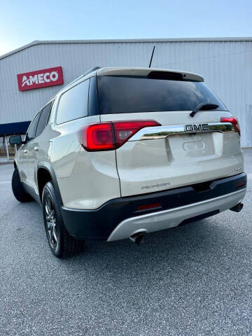 2017 GMC Acadia SLT-1