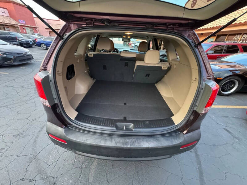 2013 Kia Sorento LX