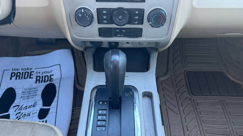 2011 Ford Escape XLT