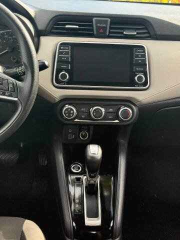 2021 Nissan Versa SV