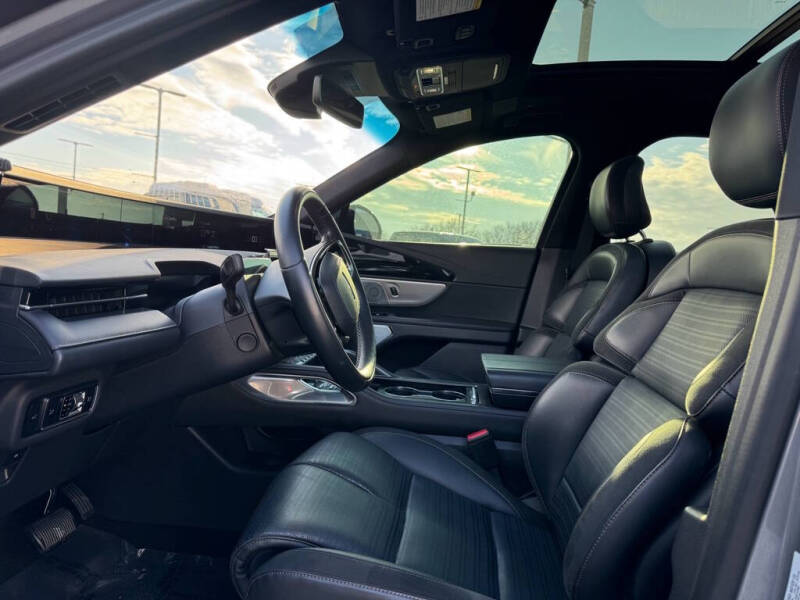 2024 Lincoln Nautilus Reserve