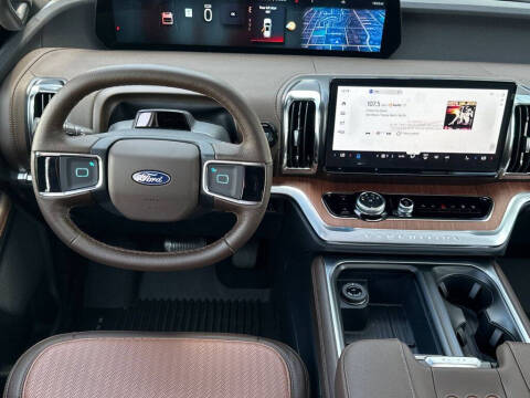 2026 Ford Expedition King Ranch