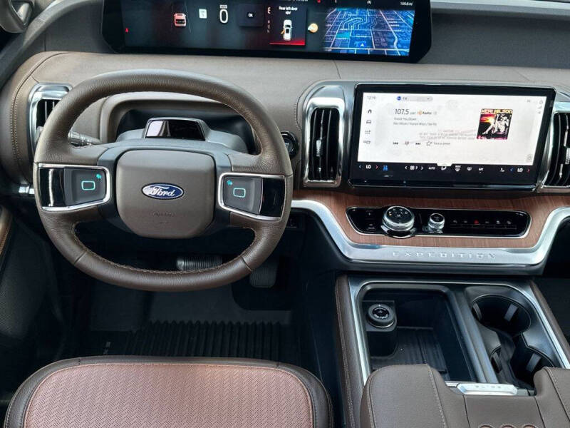2026 Ford Expedition King Ranch