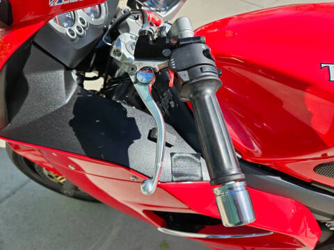2008 Triumph Sprint ST