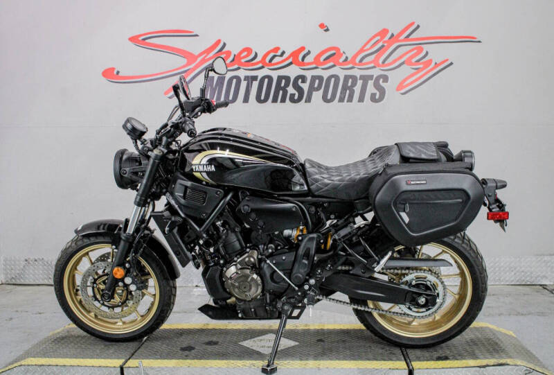 2023 Yamaha XSR700