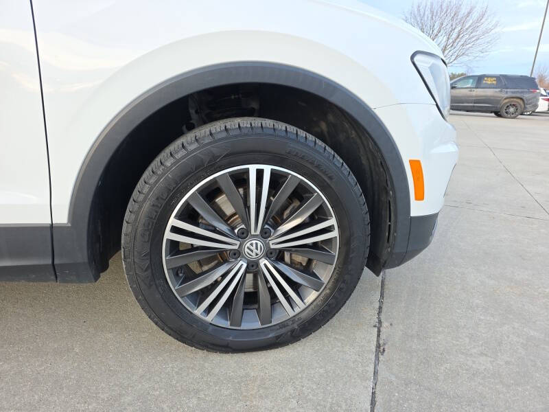 2018 Volkswagen Tiguan 2.0T SEL 4Motion