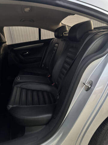 2010 Volkswagen CC Sport