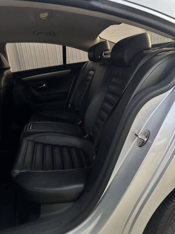 2010 Volkswagen CC Sport