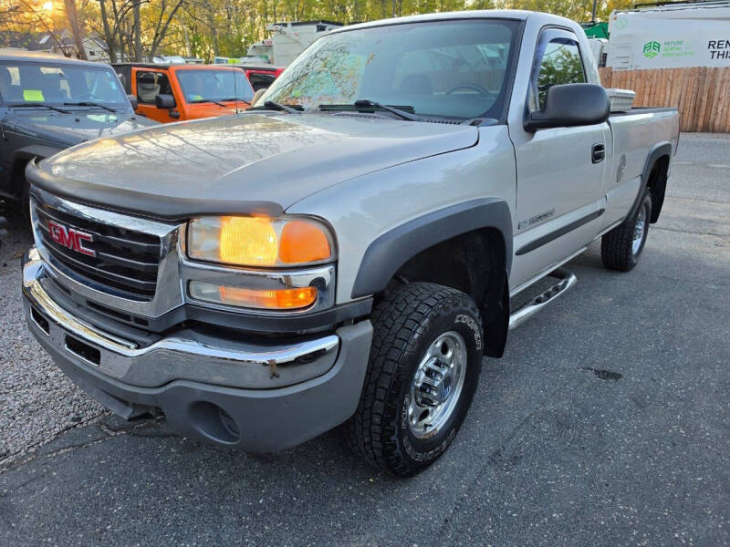 2004 GMC Sierra 2500HD Work Truck