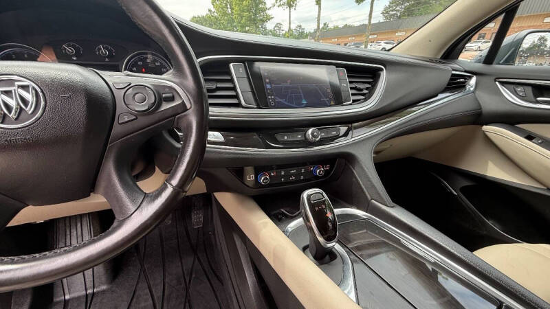 2019 Buick Enclave Essence