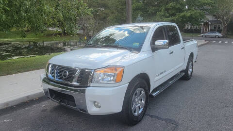 2011 Nissan Titan SL