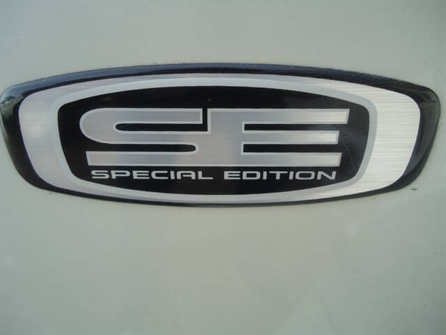 2008 Mitsubishi Endeavor SE