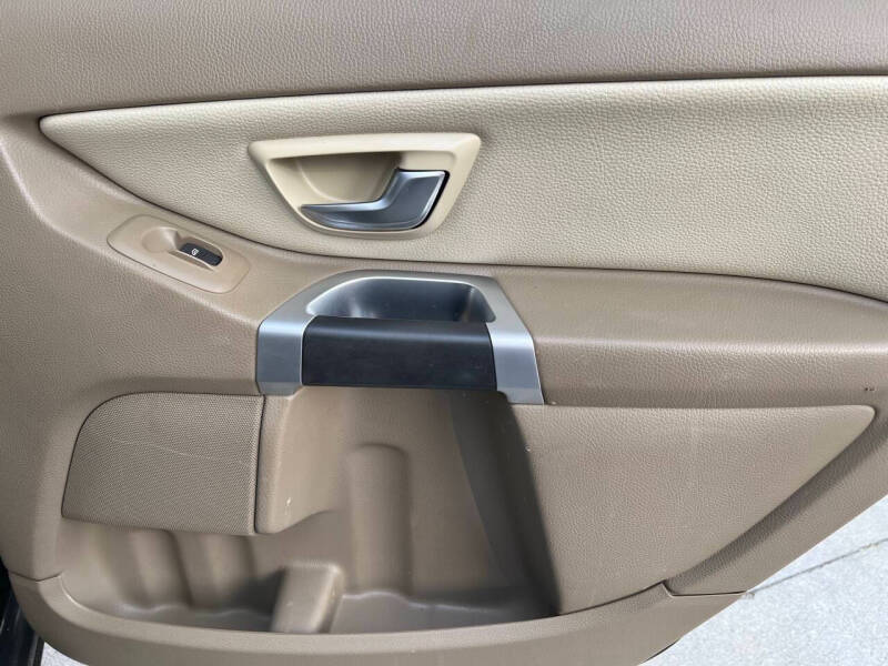 2013 Volvo XC90 3.2