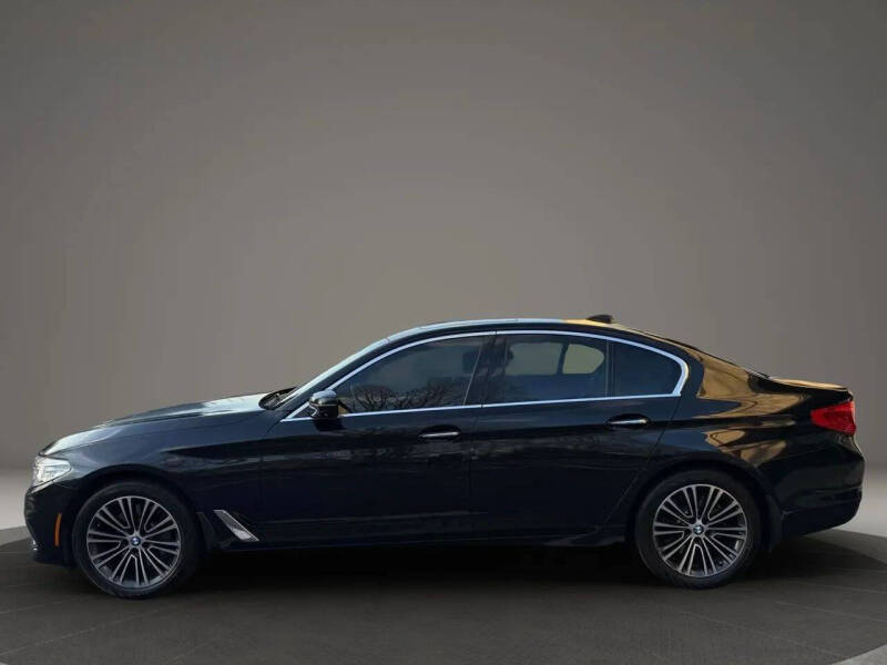 2017 BMW 5 Series 540i xDrive