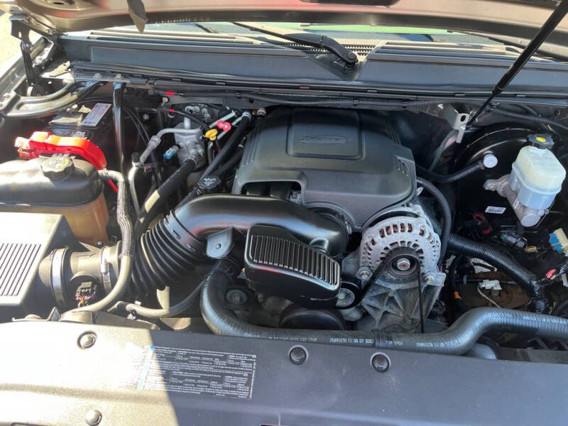 2008 Chevrolet Suburban LTZ
