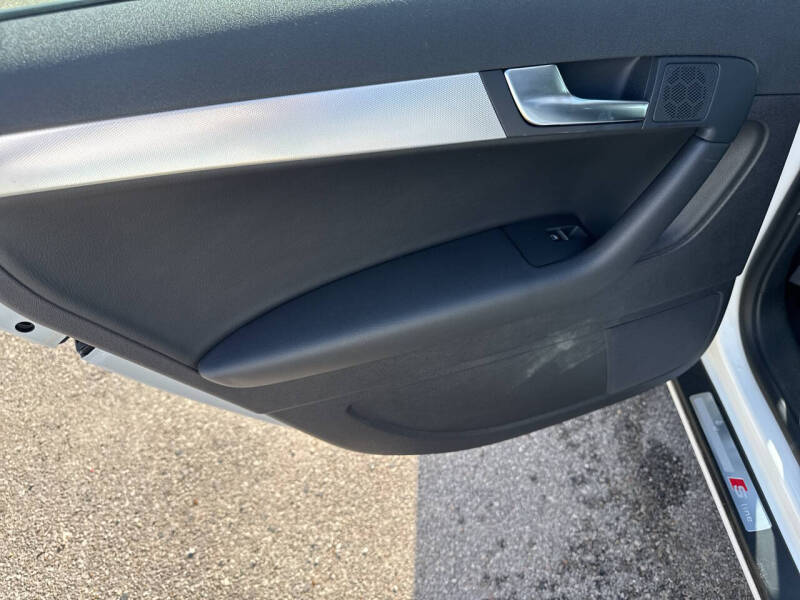 2012 Audi A3 2.0T Premium Plus PZEV