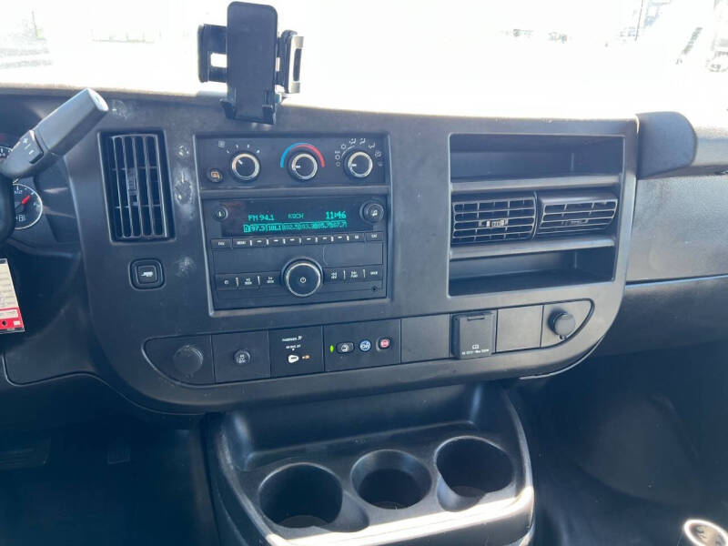 2021 Chevrolet Express 2500