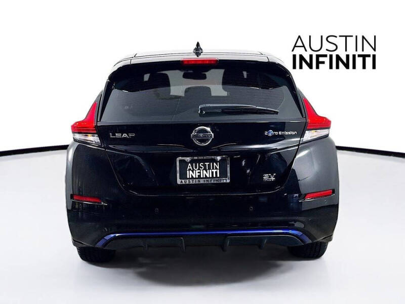 2022 Nissan LEAF SV PLUS