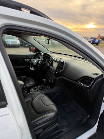 2020 Jeep Cherokee Altitude