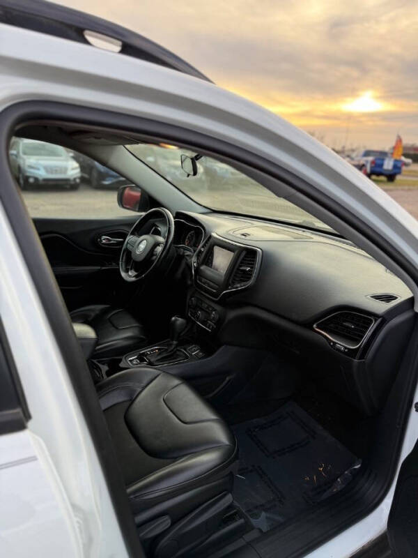 2020 Jeep Cherokee Altitude