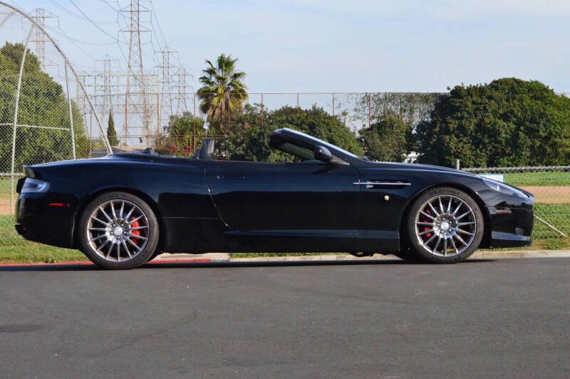 2005 Aston Martin DB9 Volante