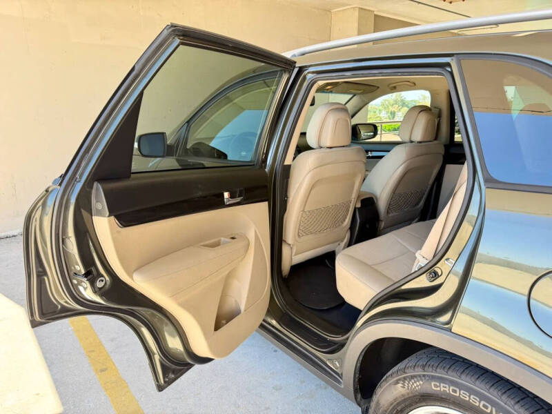 2012 Kia Sorento LX