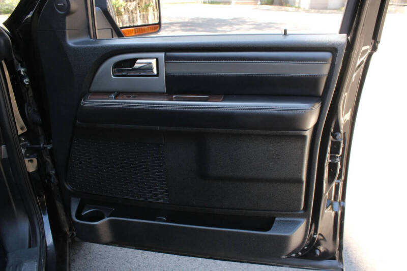 2017 Ford Expedition EL Platinum