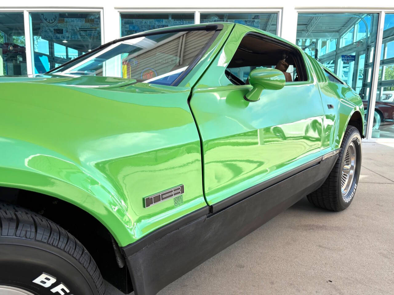 1974 Bricklin SV-1 13