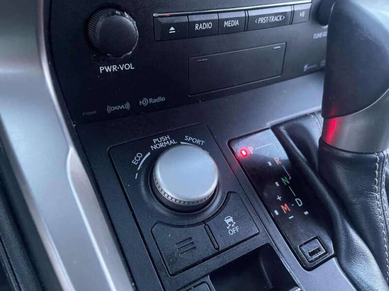 2017 Lexus NX 200t