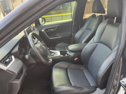 2020 Toyota RAV4 Hybrid XSE