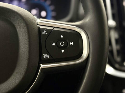 2024 Volvo S60 B5 Core Dark Theme
