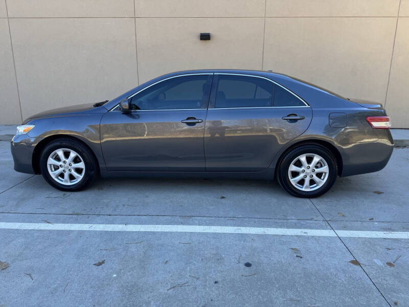 2011 Toyota Camry LE