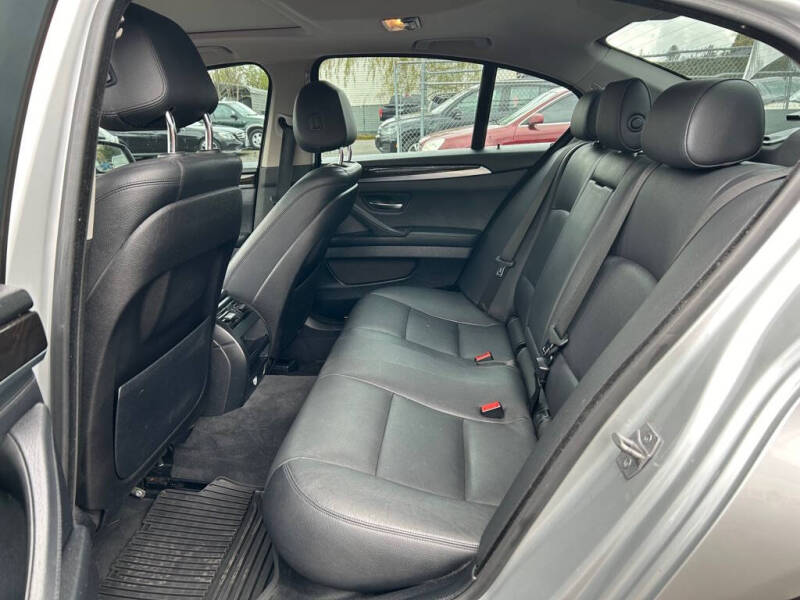 2014 BMW 5 Series 528i xDrive