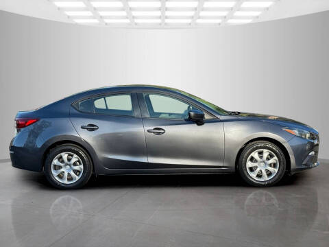 2015 Mazda MAZDA3 i Sport