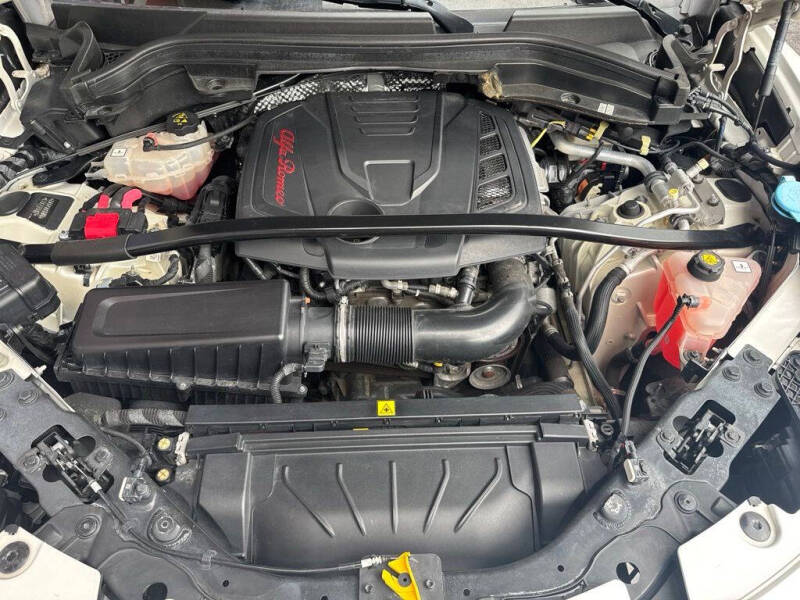 2020 Alfa Romeo Stelvio Ti Sport