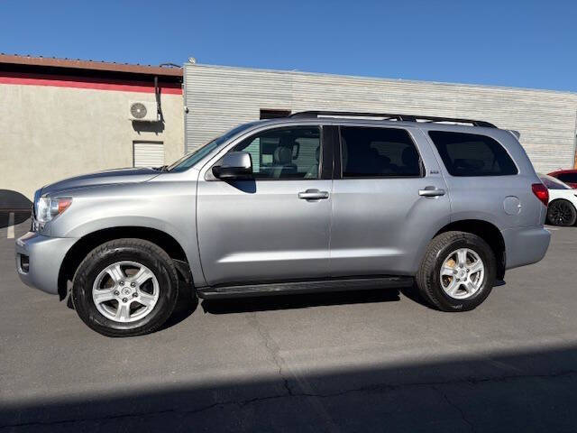 2012 Toyota Sequoia SR5