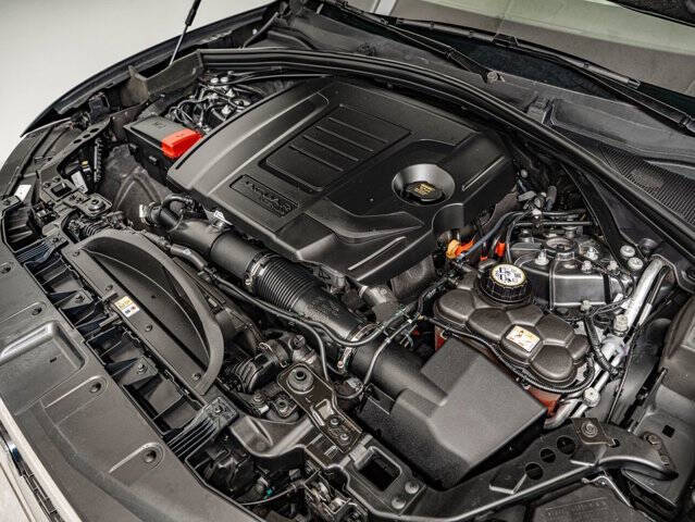 2025 Jaguar F-PACE P250 R-Dynamic S