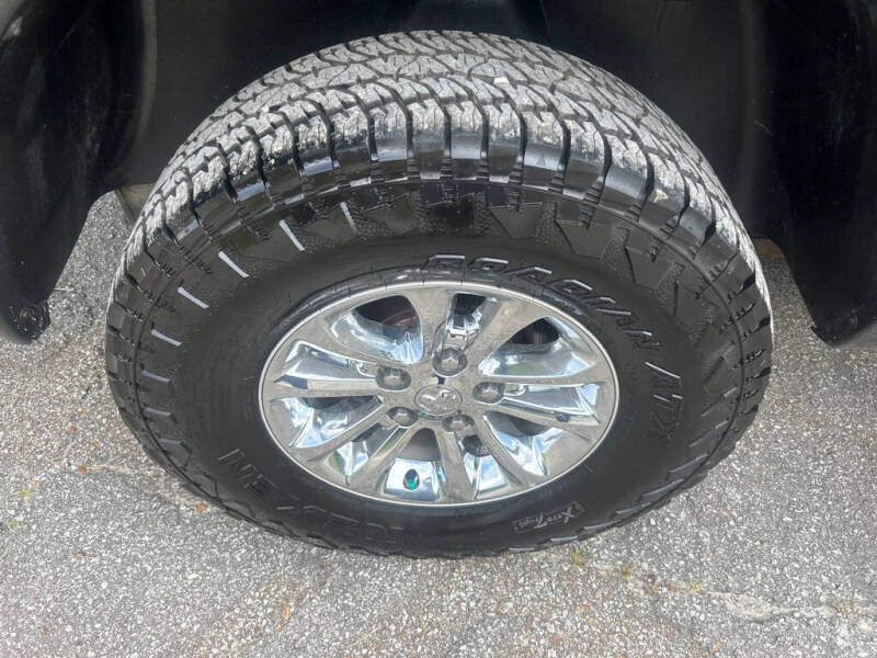 2016 RAM 1500 SLT