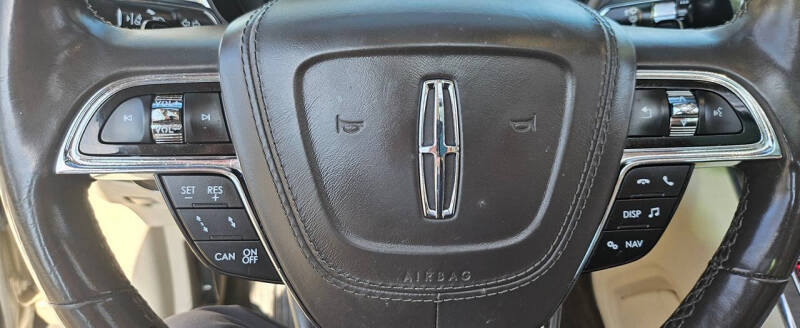 2017 Lincoln Continental Reserve