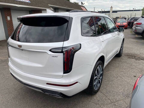 2021 Cadillac XT6 Sport