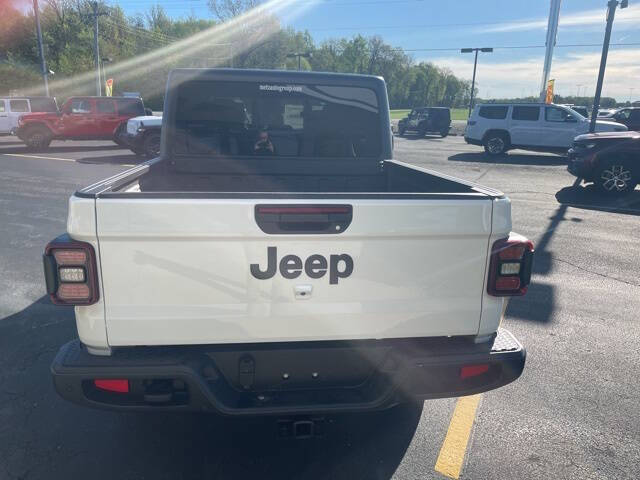 2024 Jeep Gladiator for sale at Metz Auto & Outdoors in Syracuse, IN