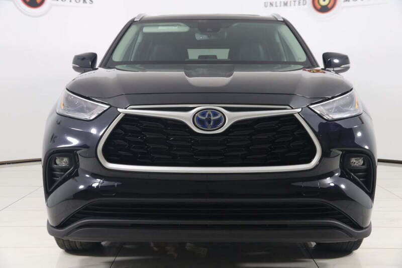 2023 Toyota Highlander Hybrid XLE