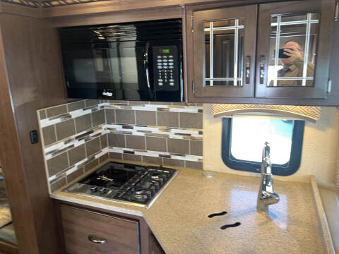 2017 Ford E-Series E-450 SD