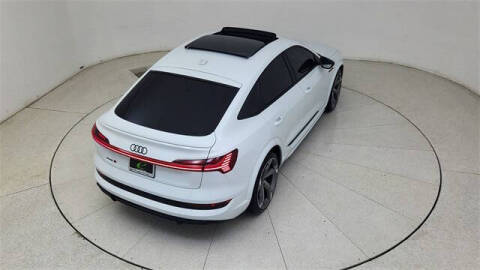 2023 Audi e-tron S Sportback quattro Prestige