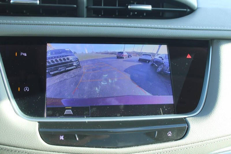 2023 Cadillac XT5 Premium Luxury