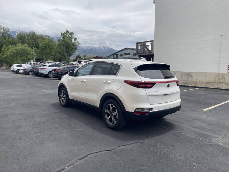 2022 Kia Sportage LX