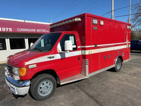 2004 Ford E-Series E-450 SD
